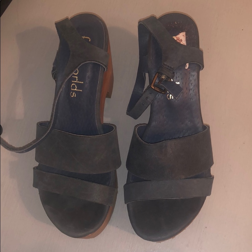 FIVE WORLDS Size 36.5 only worn twice